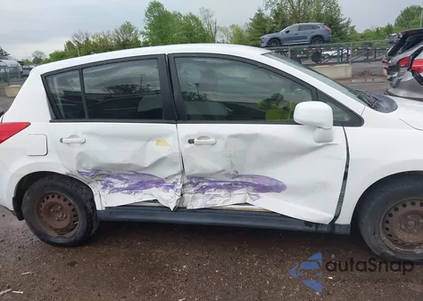 2009 Nissan Versa 1.8S из США, поврежденный, VIN 3N1BC13E69L375651